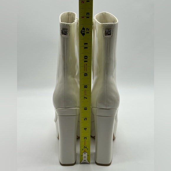 Guess BYRA Women’s Platform Block Heel Ankle Boots Ivory Patent, Size 9.5M NWB - Picture 8 of 11